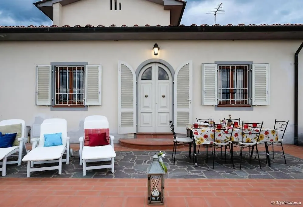 Villa Malula A Classy House In The Countryside Capannori 0*,
